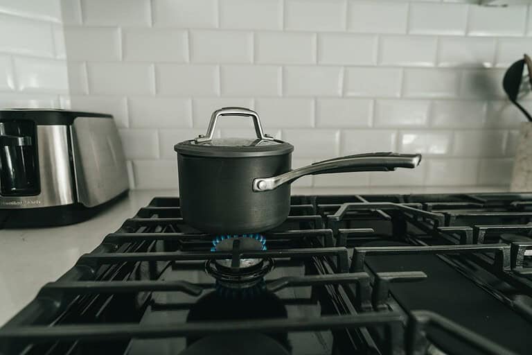 Why Does My Induction Cooktop Keep Turning On and Off?